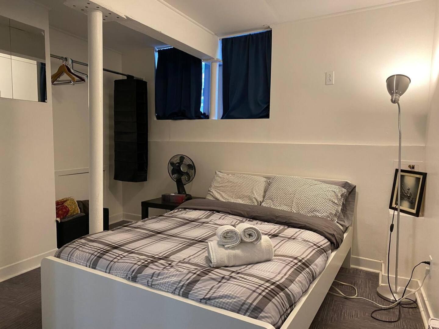 Heart Of Mtr For Memerable Experiance 2 Backyard 7Minmetro Fully Renovated & Equipped Montréal Eksteriør billede